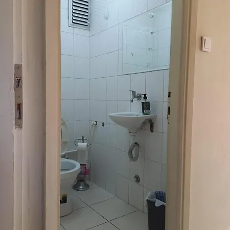 Hagi Yorgi Deluxe Kozyatagi, Luxury Homestay Δωμάτια σε οικογενειακή κατοικία