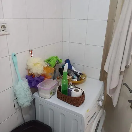 Δωμάτια σε οικογενειακή κατοικία Hagi Yorgi Deluxe Kozyatagi, Luxury Homestay *