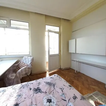 Hagi Yorgi Deluxe Kozyatagi, Luxury Homestay Проживание в семье *
